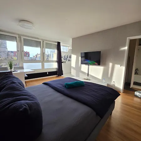 2br Near Turkish Consulate شقة *